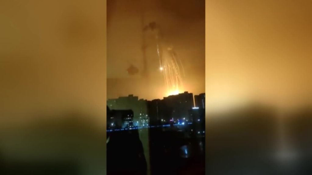 Ucrania derriba un avión ruso sobre Kiev