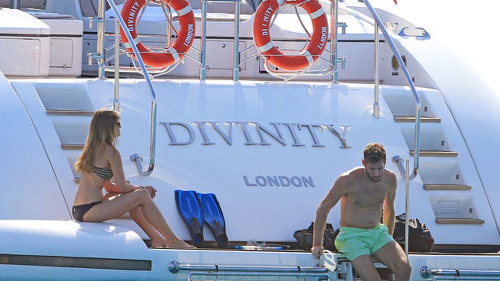 Luna de miel en el mar para Helen Lindes y Rudy Fernández ¡a bordo del yate Divinity!