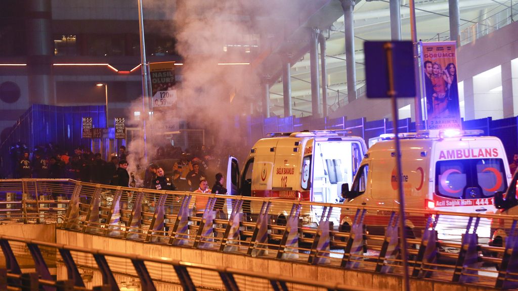 Las imágenes del atentado en Estambul