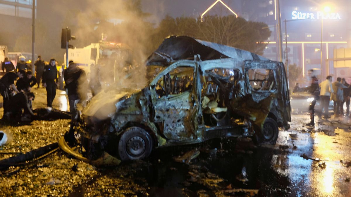 Atentado con coche bomba en Estambul