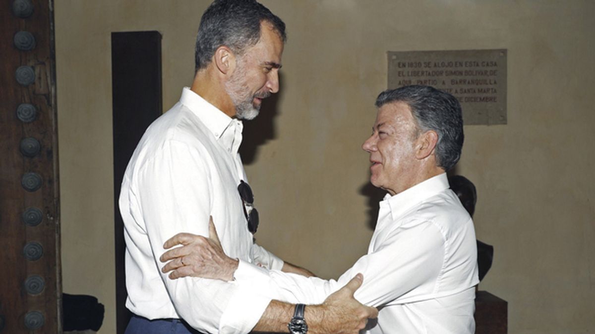 El rey Felipe VI se reúne con el presidente de Colombia en Cartagena de Indias