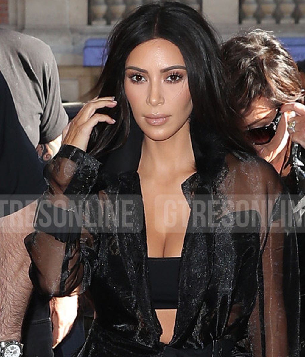 Kim Kardashian en París