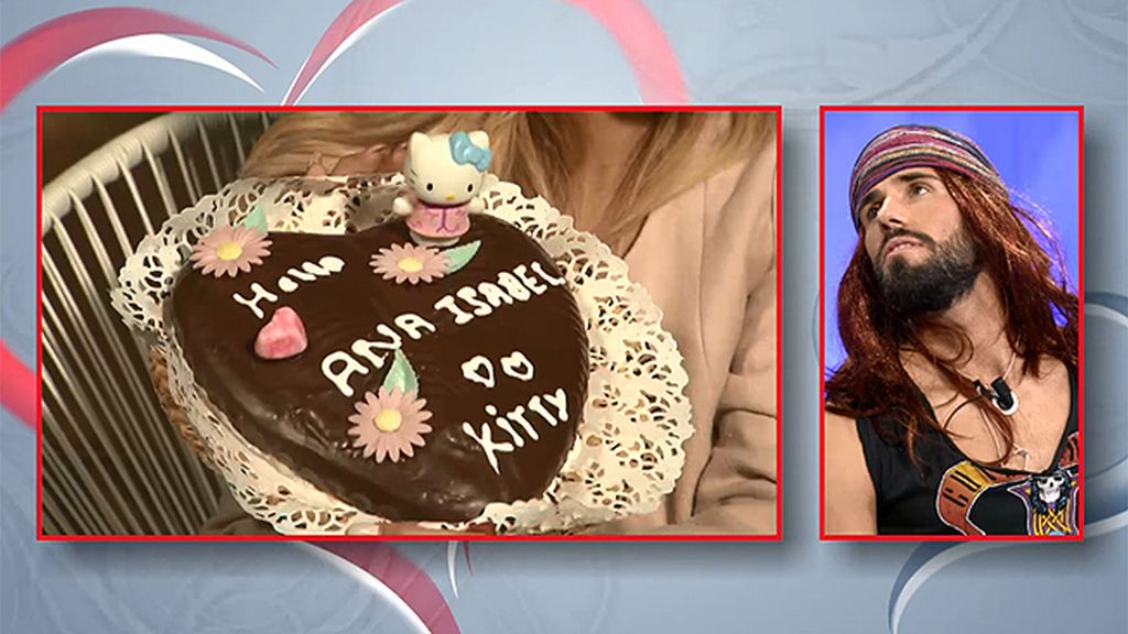 Fabián le prepara a Ana una tarta de ‘Hello Kitty‘