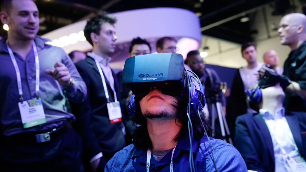Facebook compra la firma de realidad virtual Oculus