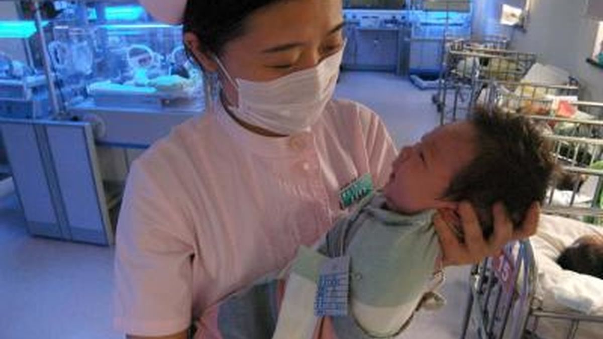 La Asamblea Popular de China aprueba la norma que permite tener dos hijos