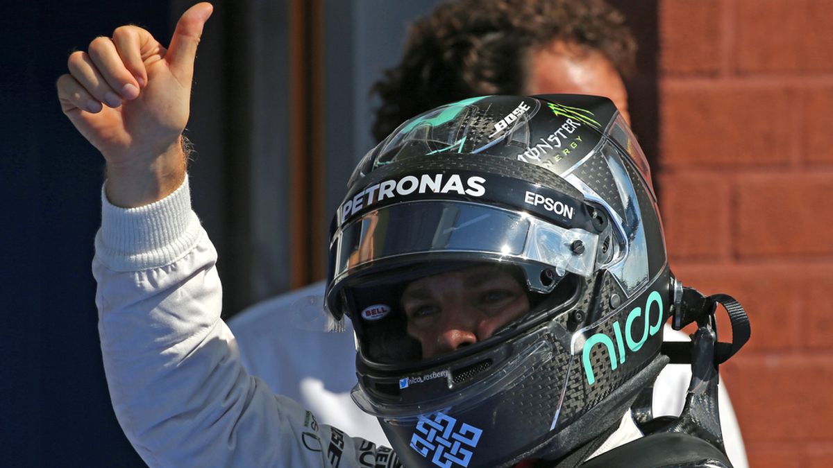 Rosberg logra su sexta 'pole' de la temporada por delante de Verstappen y Raikkonen