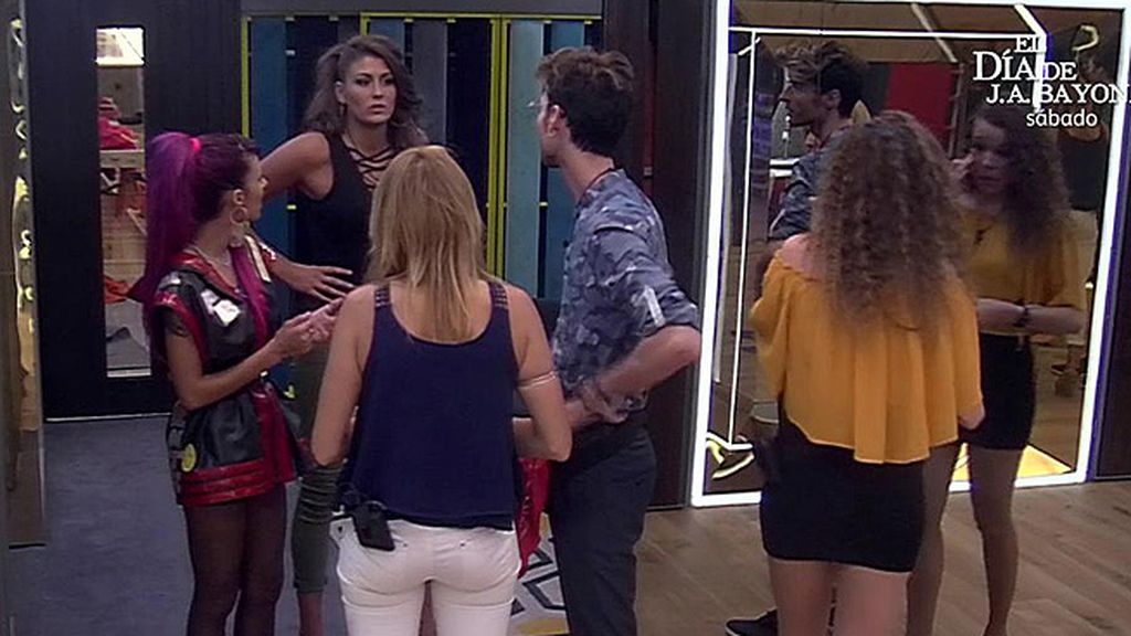 Bárbara se salva de la expulsión y advierte: “Se va a caer la casa”