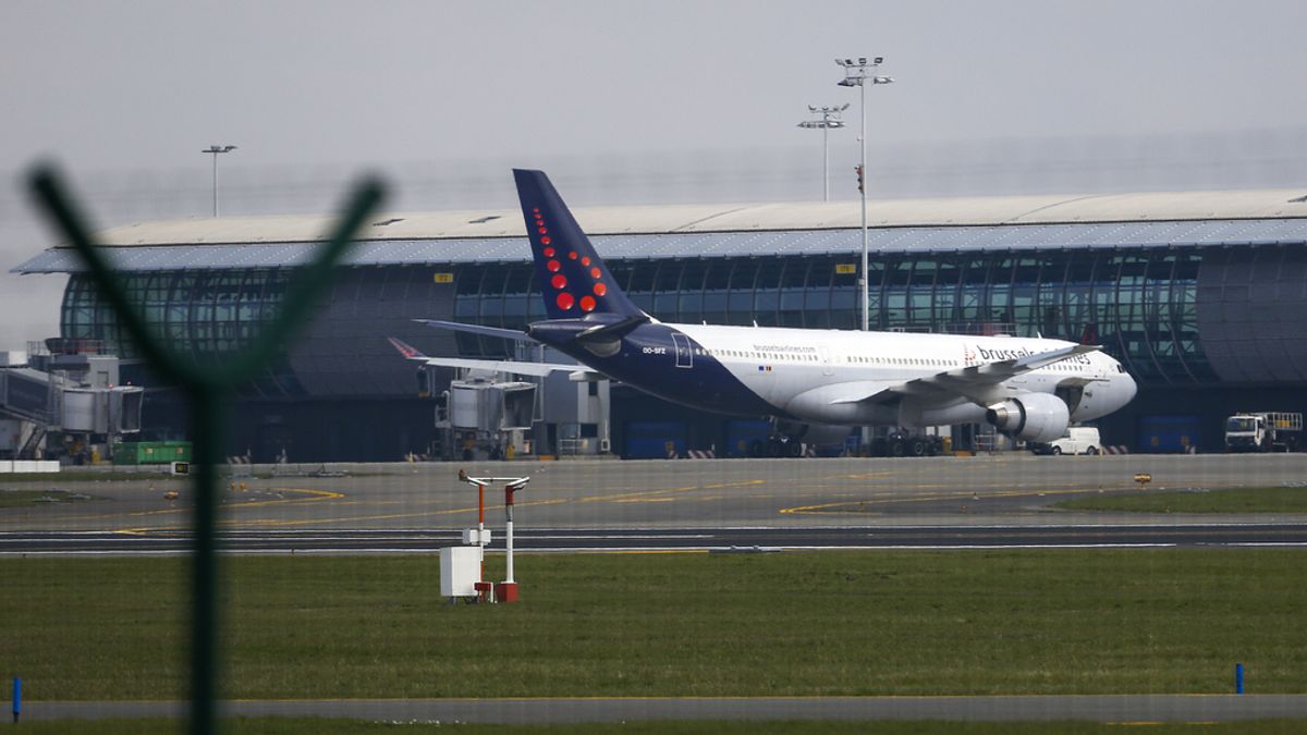 El aeropuerto de Bruselas reabre 'parcialmente' 12 días después del atentado terrorista