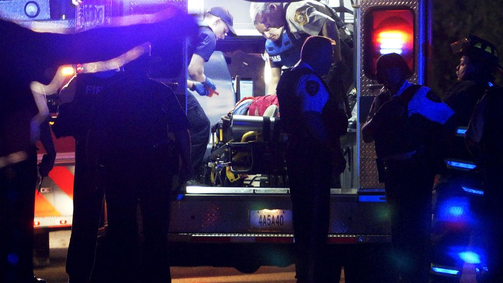 Dos heridos de bala durante las protestas en Ferguson en recuerdo de Michael Brown Dos heridos de bala durante las protestas en Ferguson en recuerdo de Michael Brown