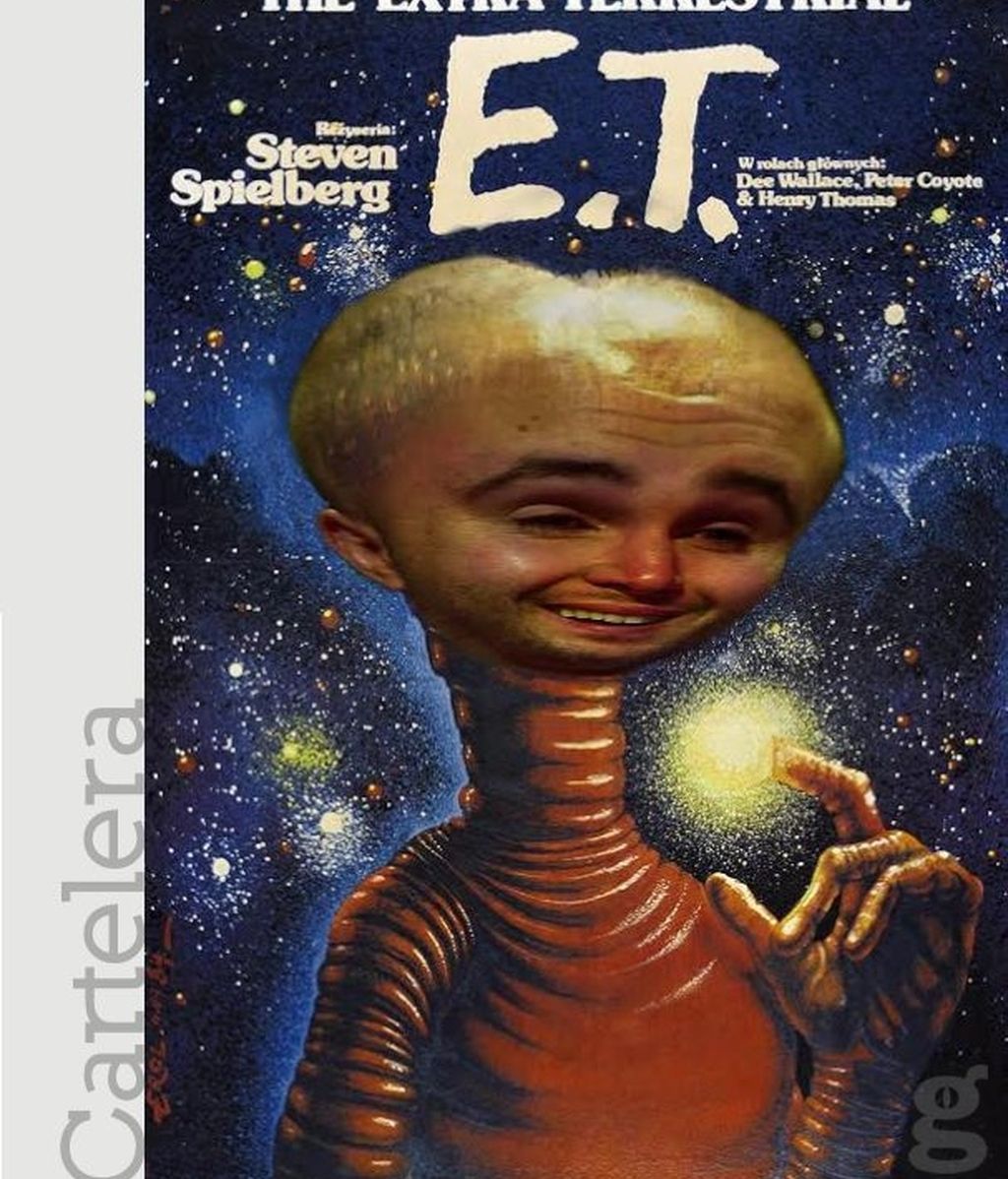 Cartelera: ET