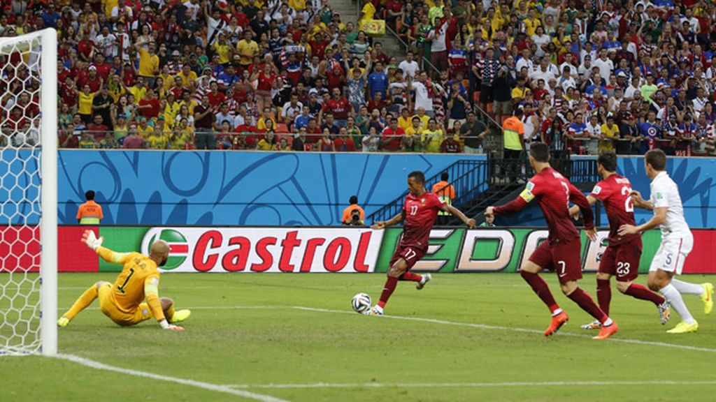 A Portugal le bastaron cinco minutos para adelantarse en el tanteo