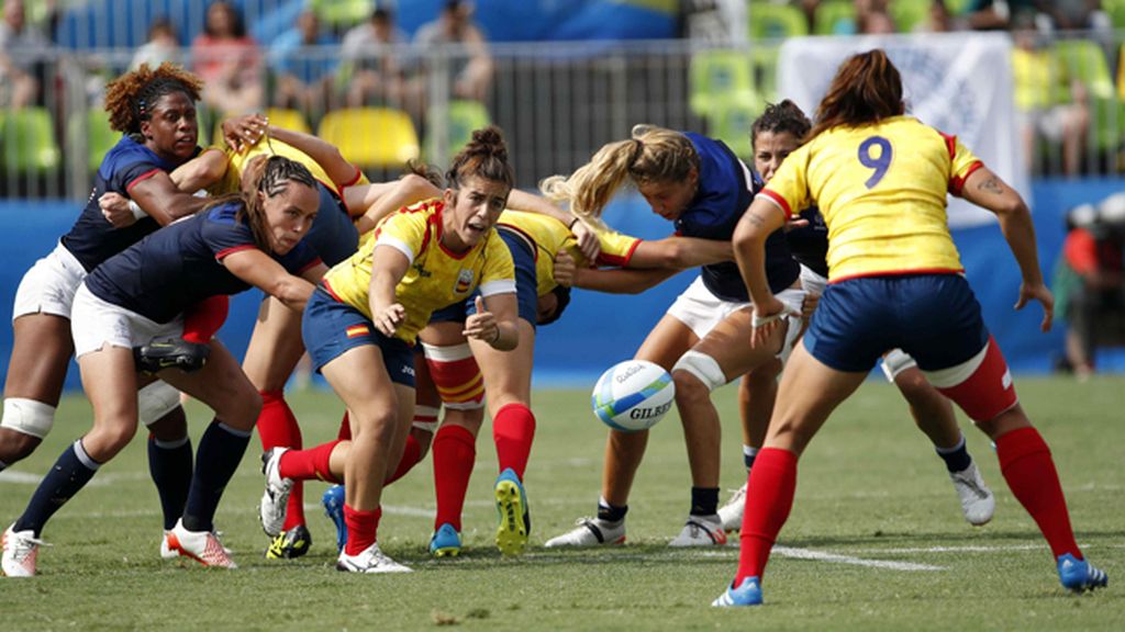 La selección española de rugby a siete femenino se despidió de Río con la séptima posición tras derrotar a Fiji (21-0) La selección española de rugby a siete femenino se despidió de Río con la séptima posición tras derrotar a Fiji (21-0)