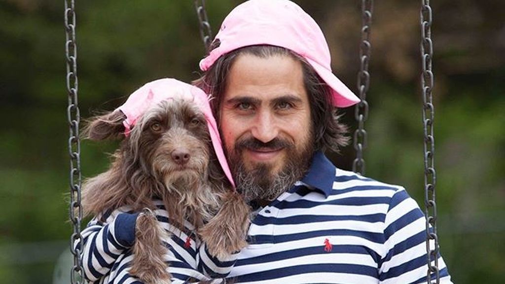 Topher y Rosenberg son tan parecidos...¡que hasta se visten igual!