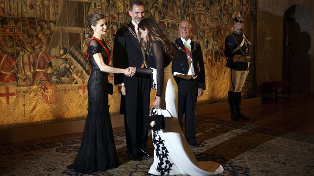 La cena de gala, de 150 invitados, se celebró en el Palacio de Braganza