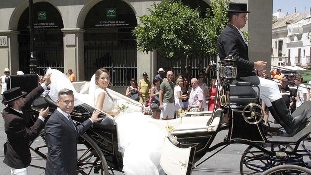 La espectacular llegada de la novia