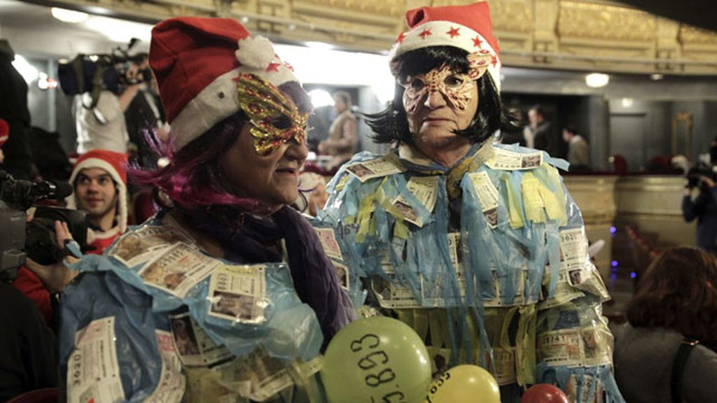 Diversión y pasión en el Teatro Real donde se celebra el Sorteo de Navidad