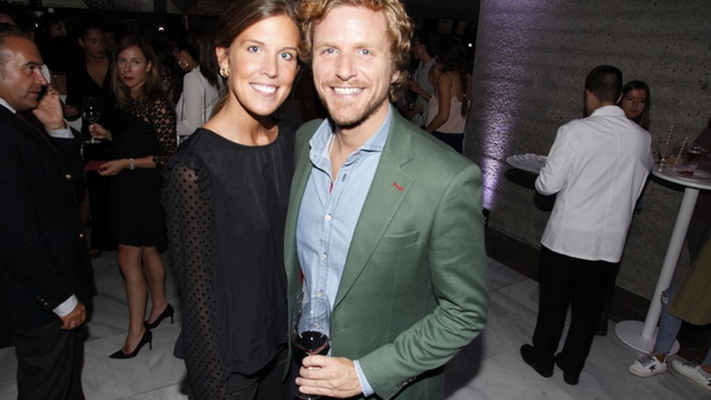 Álvaro de la Lama y su esposa recién llegados de su luna de miel