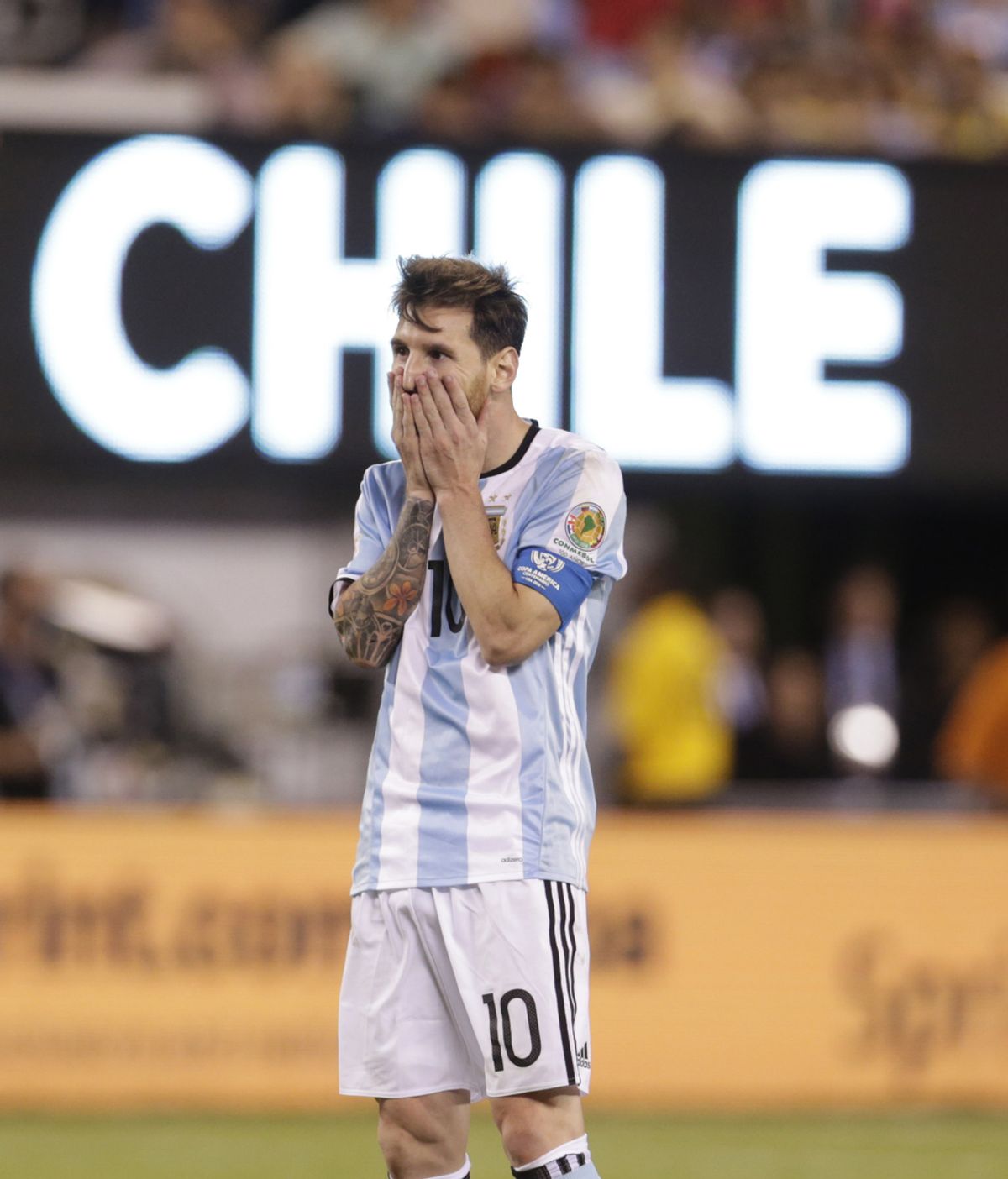 Leo Messi deja la selección argentina tras su derrota ante Chile