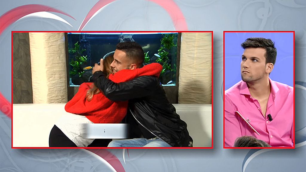 Claire, de Enri: “Su mirada me ha dejado clavada"