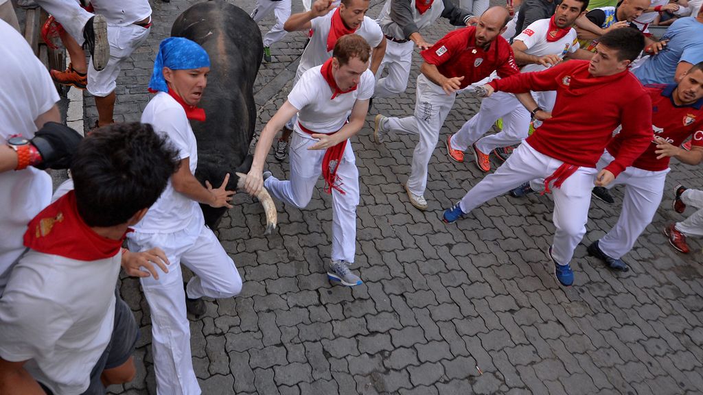 Pánico en el segundo día de encierros en Sanfermines
