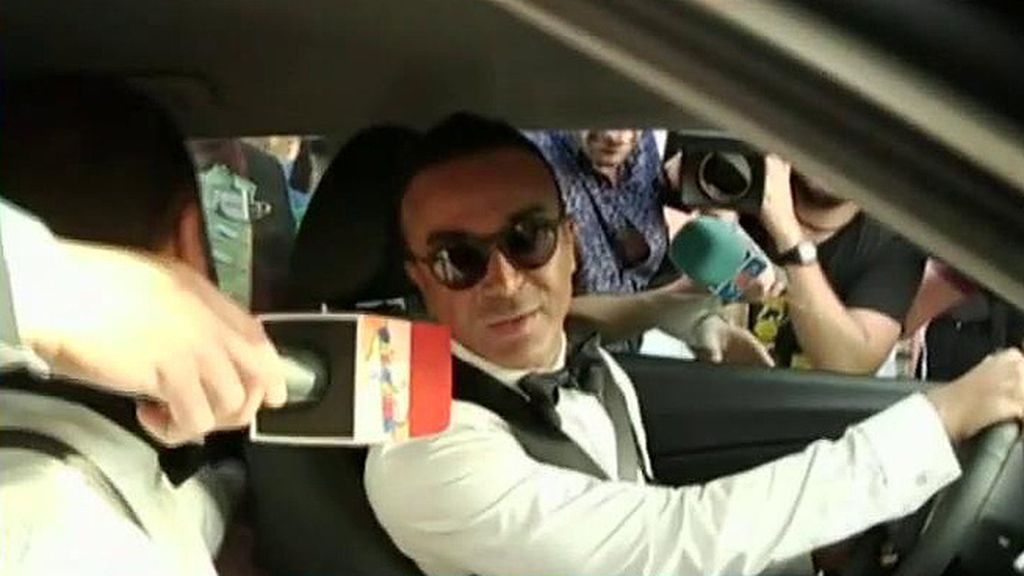 La llegada de los familiares y amigos de la pareja