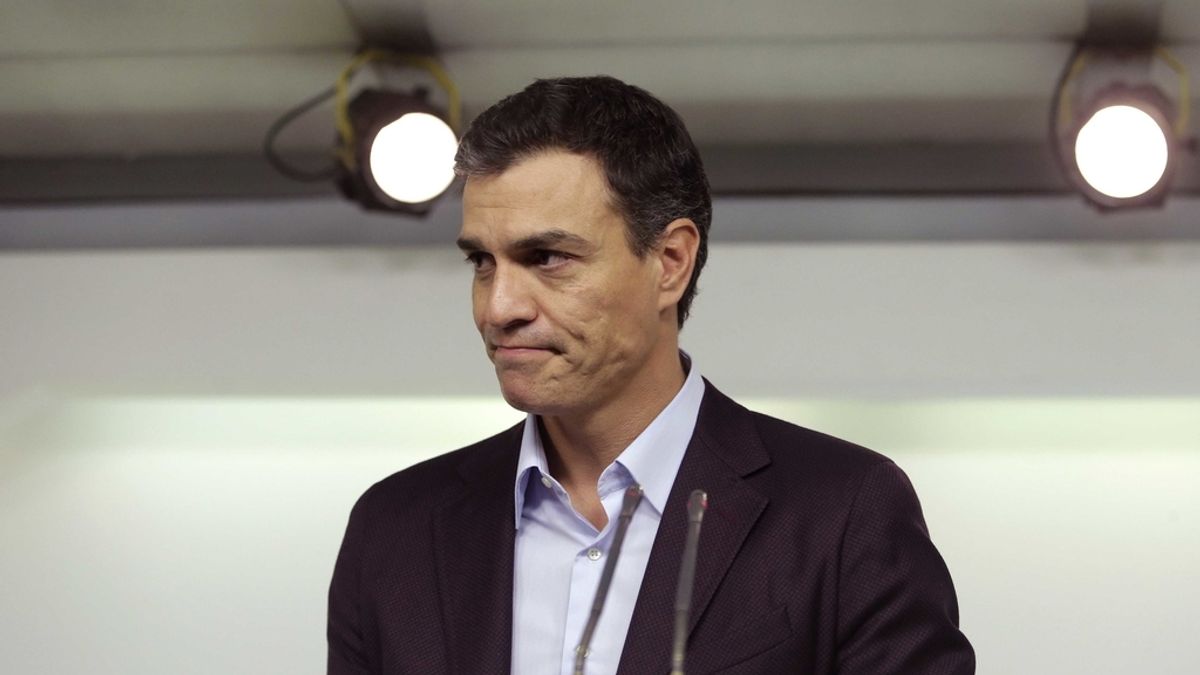 Pedro Sánchez en la comparecencia ante los medios tras su dimisión al frente del PSOE