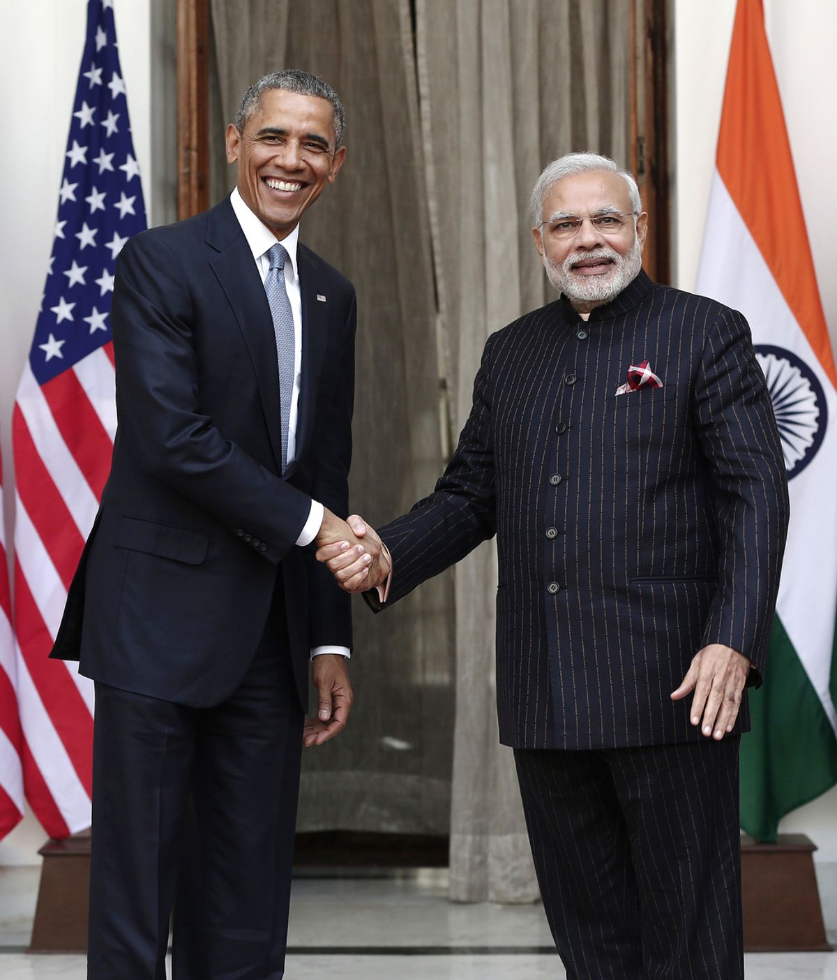 Obama llega a Delhi para participar como invitado de honor en el día de la República India
