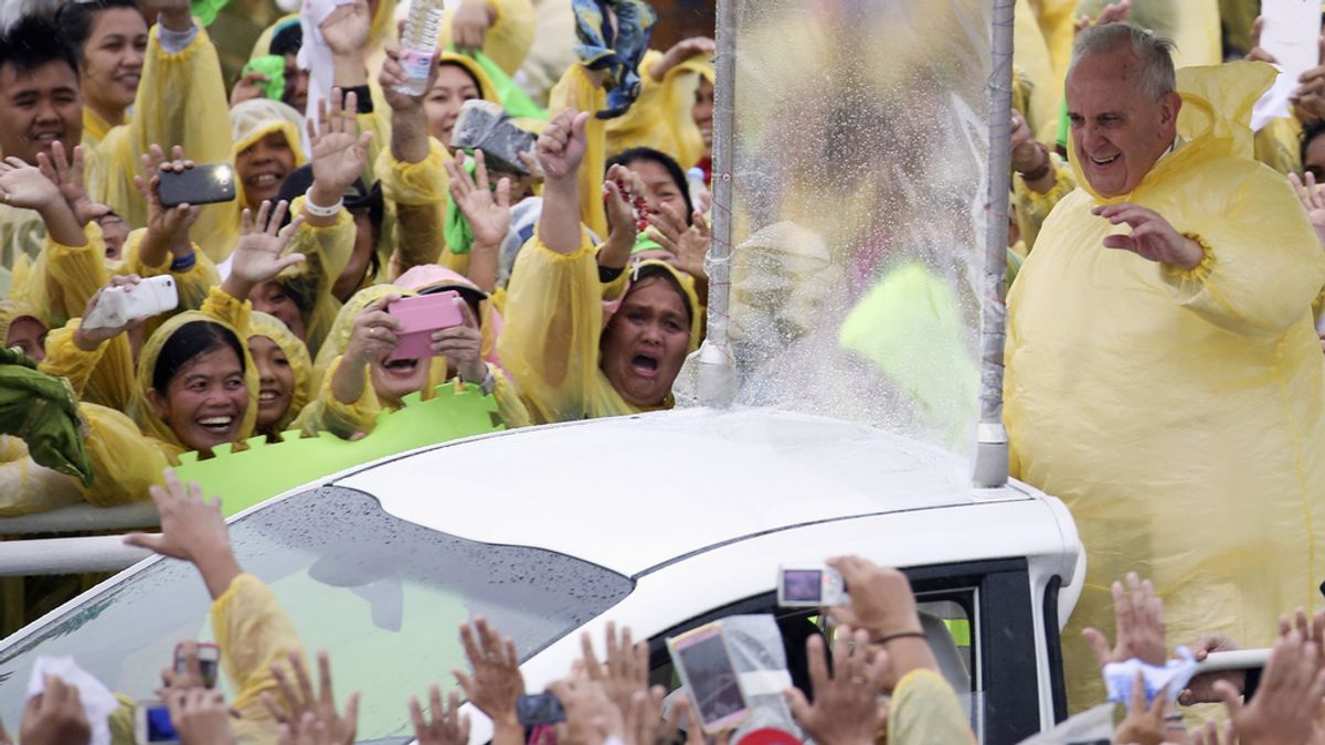 El Papa acorta su visita a la provincia de Leyte por el mal tiempo