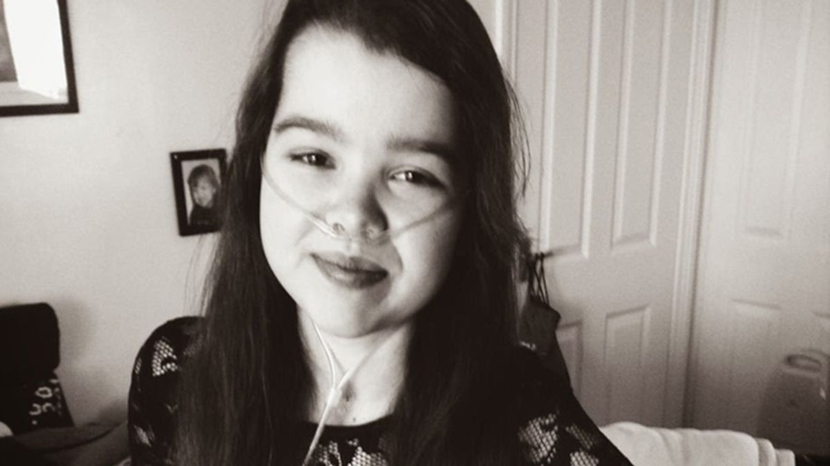 Una niña de 15 años con fibrosis quística completa su último sueño después de morir al donar sus ojos