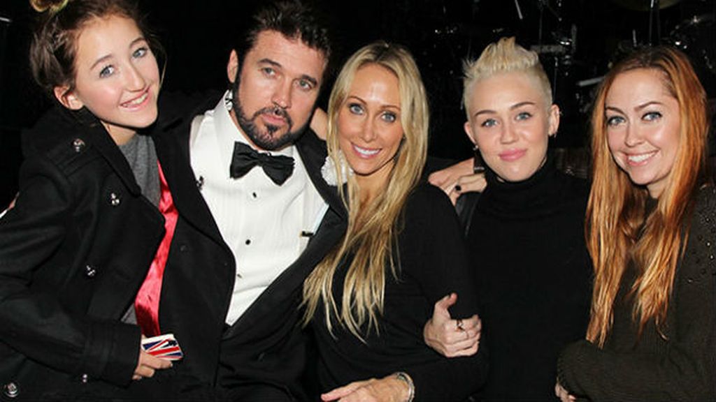 cyrus cyrus