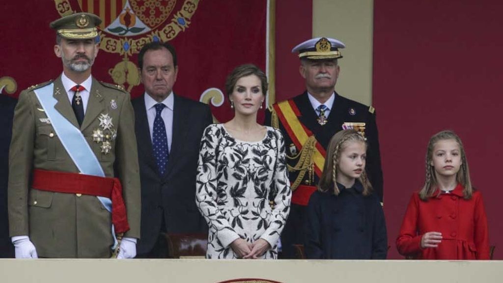 Un 12 de octubre con gobierno en funciones y sin líder de la oposición