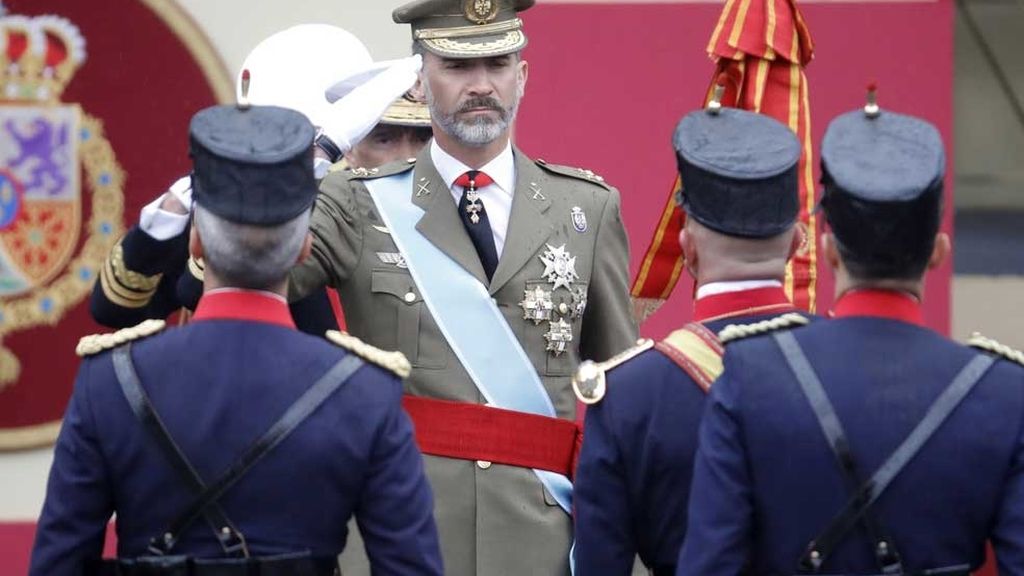 Un 12 de octubre con gobierno en funciones y sin líder de la oposición