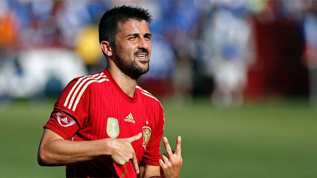 Villa celebra el último de sus dos goles