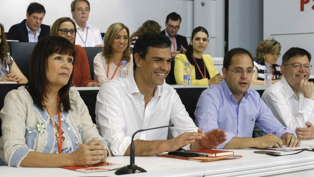 Pedro Sánchez cree que el "verdadero frente" es del PP, se ha excluido solo