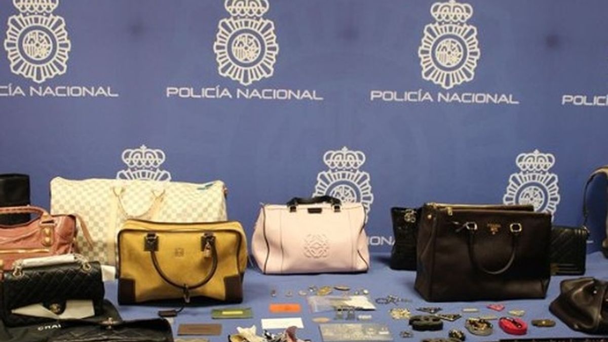 Una red fabricaba bolsos de lujo falsos para venderlos en showrooms