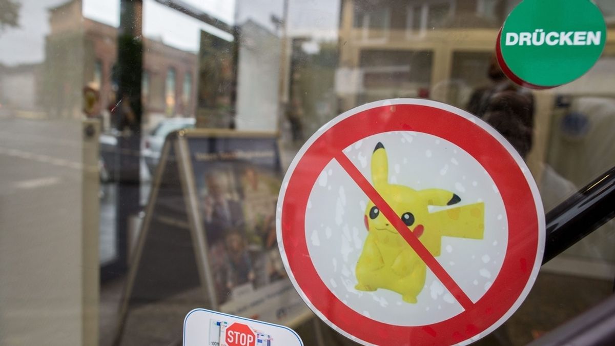 Volksbank prohíbe jugar a Pokémon GO en 23 sucursales