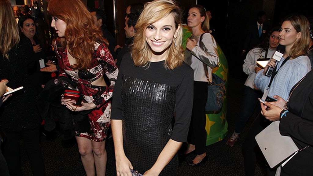 Norma Ruiz con vestido de Vericia