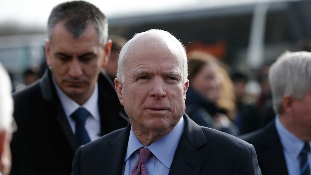 Jhon McCain ha retirado su apoyo a Donald Trump