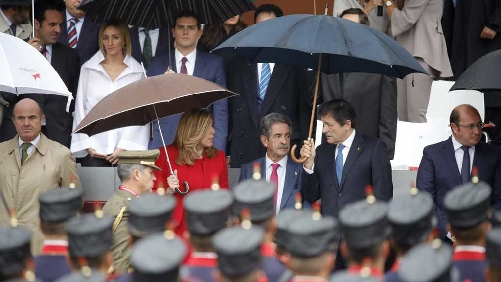 Un 12 de octubre con gobierno en funciones y sin líder de la oposición