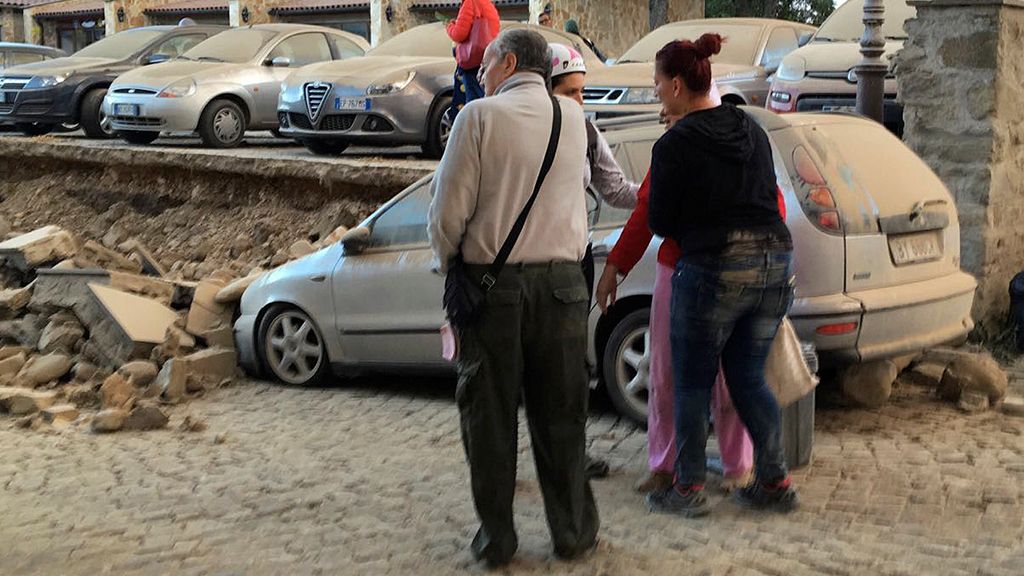 El terremoto de 6 grados sorprende a las personas durmiendo