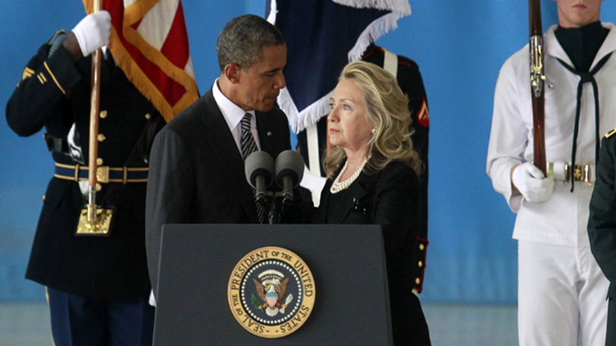 FOTO ARCHIVO: Obama con Hillary Clinton