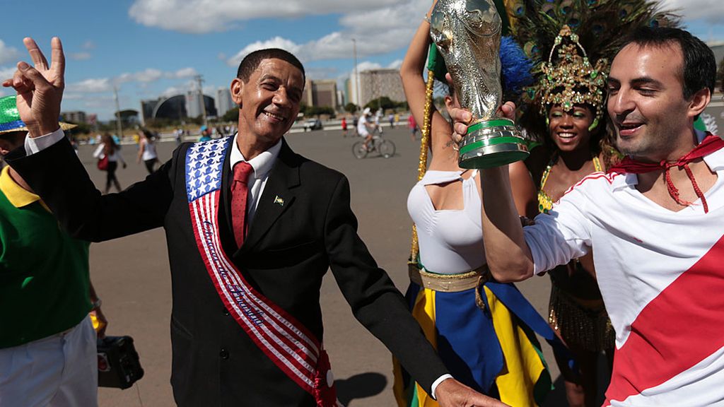Domingo 15 de junio: ¿Obama en el Mundial de Brasil?