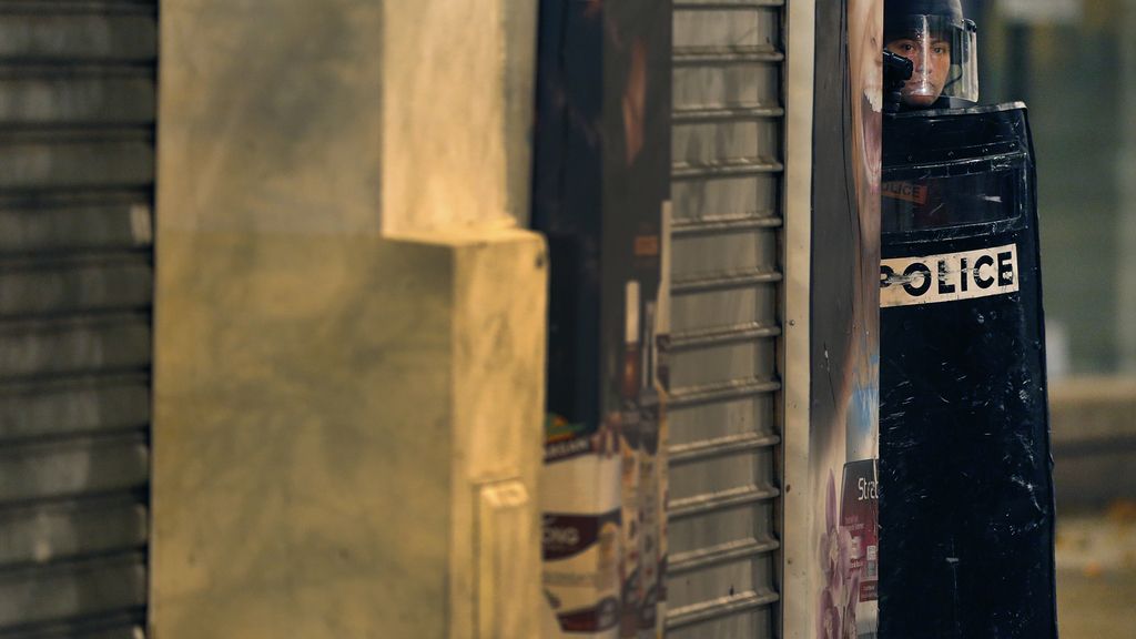 Intenso tiroteo en Saint Denis en una operación contra el cerebro de los atentados de París