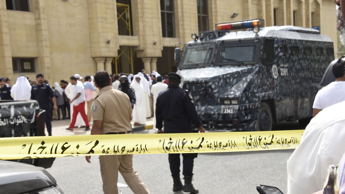 Arrestados 18 sospechosos tras el atentado contra la mezquita de Al Sadiq