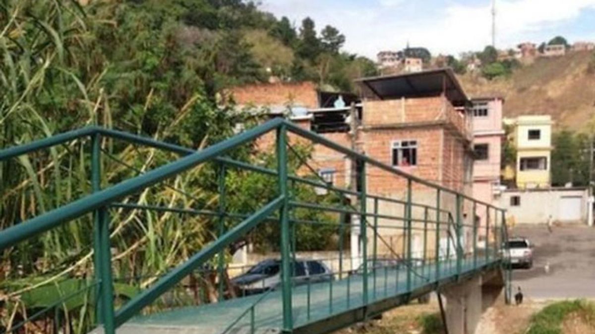 Manoelina dos Santos,Juracy da Conceição,Adalto José Soares,puente vecinal Barra Mansa,iniciativa vecinal Brasil