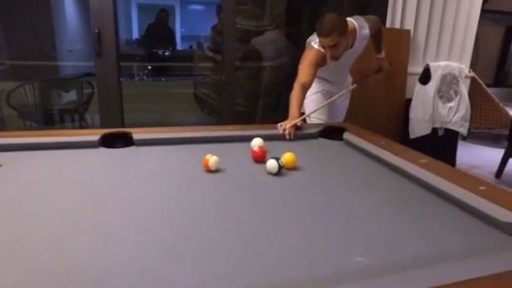 Billar con los colegas