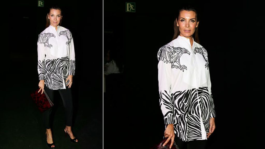 Mar Flores en el desfile de Alvarno