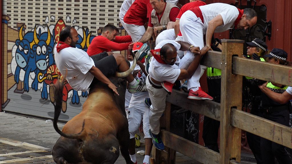 Pánico en el segundo día de encierros en Sanfermines