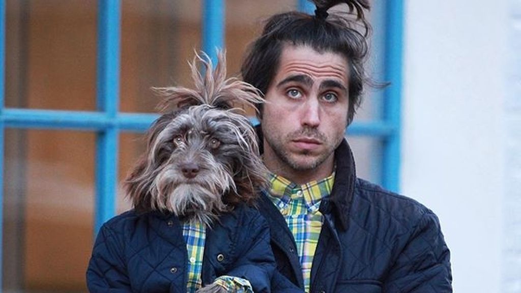 Topher y Rosenberg son tan parecidos...¡que hasta se visten igual!