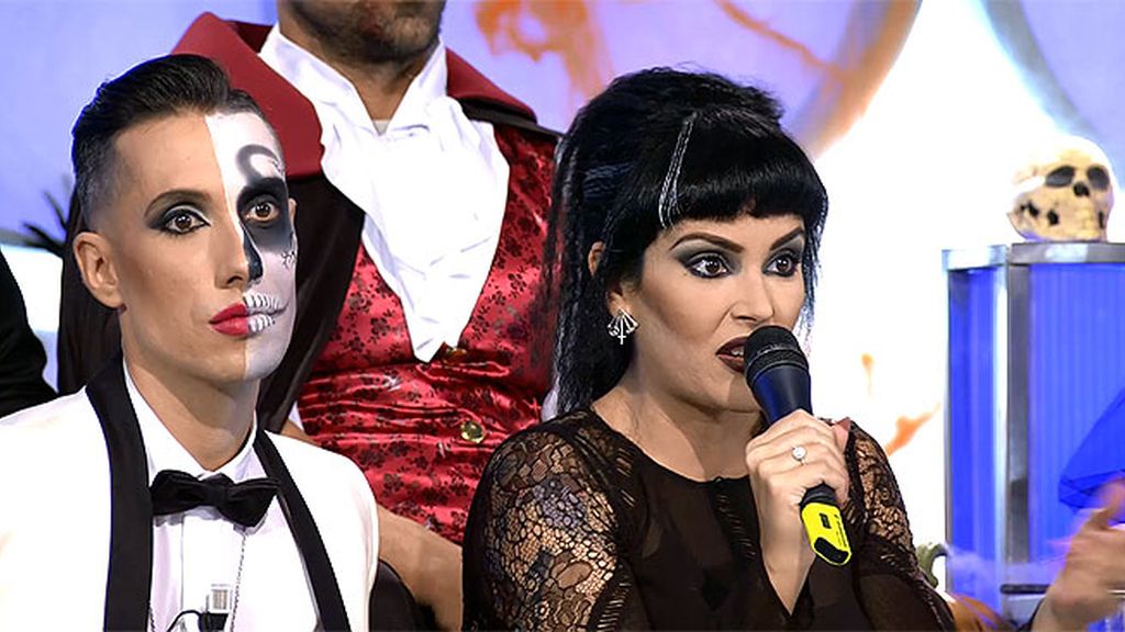 Vampiresas sexis, cazavampiros aterradores, la enfermera muerte....